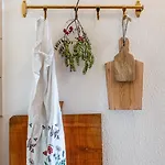 Ruhig - Privatparkplatz - Barrierearm Quiet - Private Car Park - Barrier