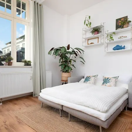 Ruhig - Privatparkplatz - Barrierearm Quiet - Private Car Park - Barrier Магдебург