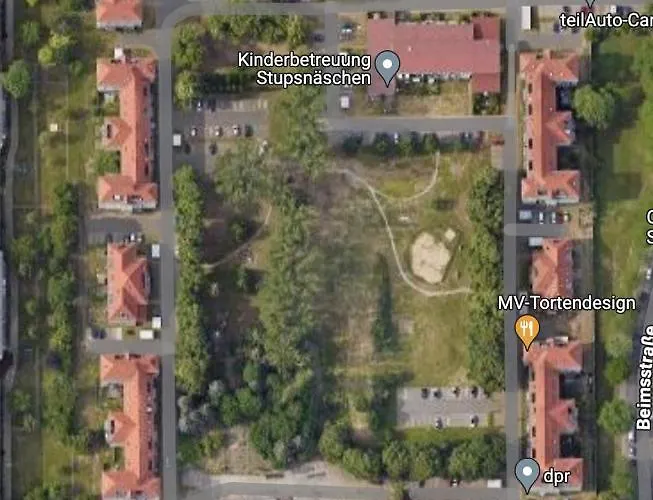 Ruhig - Privatparkplatz - Barrierearm Quiet - Private Car Park - Barrier Magdeburgo