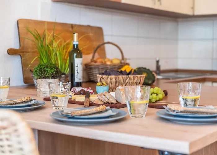 Ruhig - Privatparkplatz - Barrierearm Quiet - Private Car Park - Barrier Apartamento