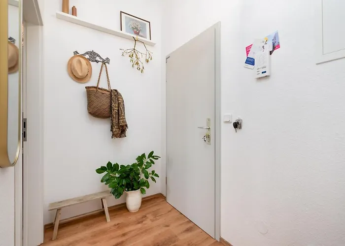 Apartamento Ruhig - Privatparkplatz - Barrierearm Quiet - Private Car Park - Barrier Magdeburgo